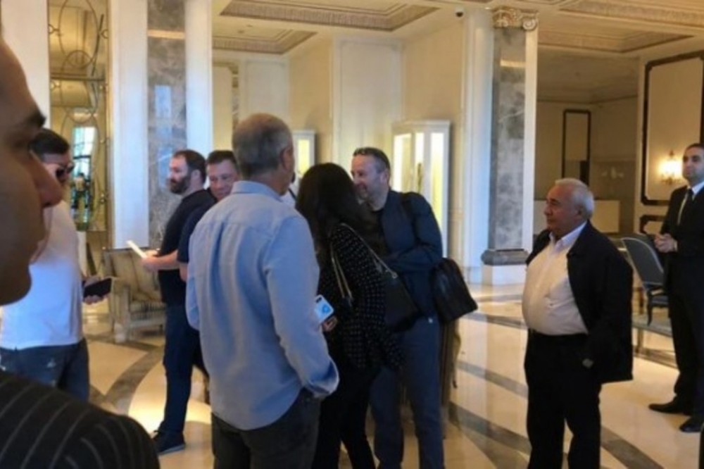 İsgəndər Xəlilov milyarderləri Bakıda qarşıladı - FOTO